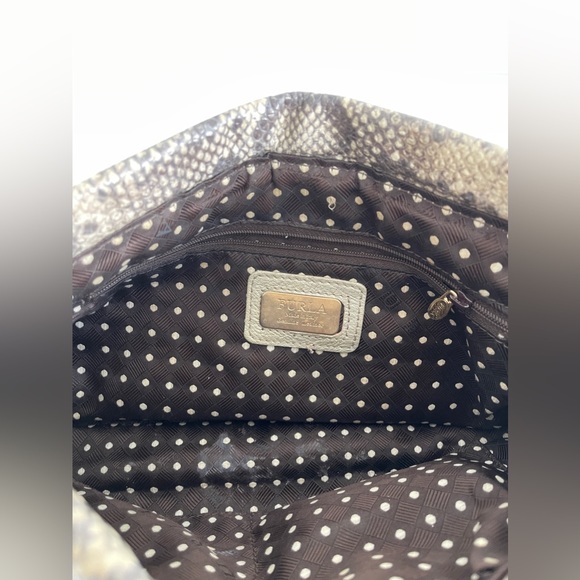 Furla bag, removable strap, all leather, no stains or scuffs, snake leather. - Picture 4 of 7